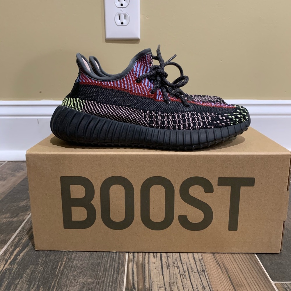 Yeezy Boost 350 V2 ‘Yecheil Non-Reflective’